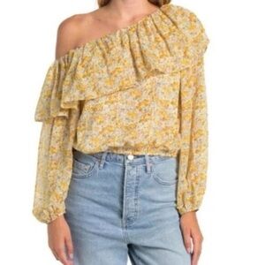 Astr the Label Yellow Floral One-Shoulder Blouse